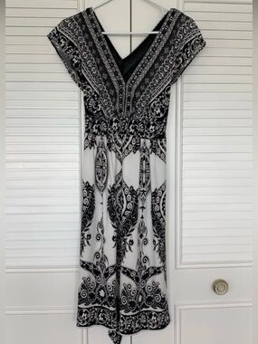 Mixit Black & White V-Neck Midi Dress with Ornate Pattern